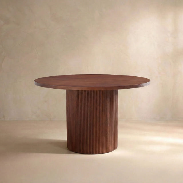 Esmond Fluted Round Dining Table (47")