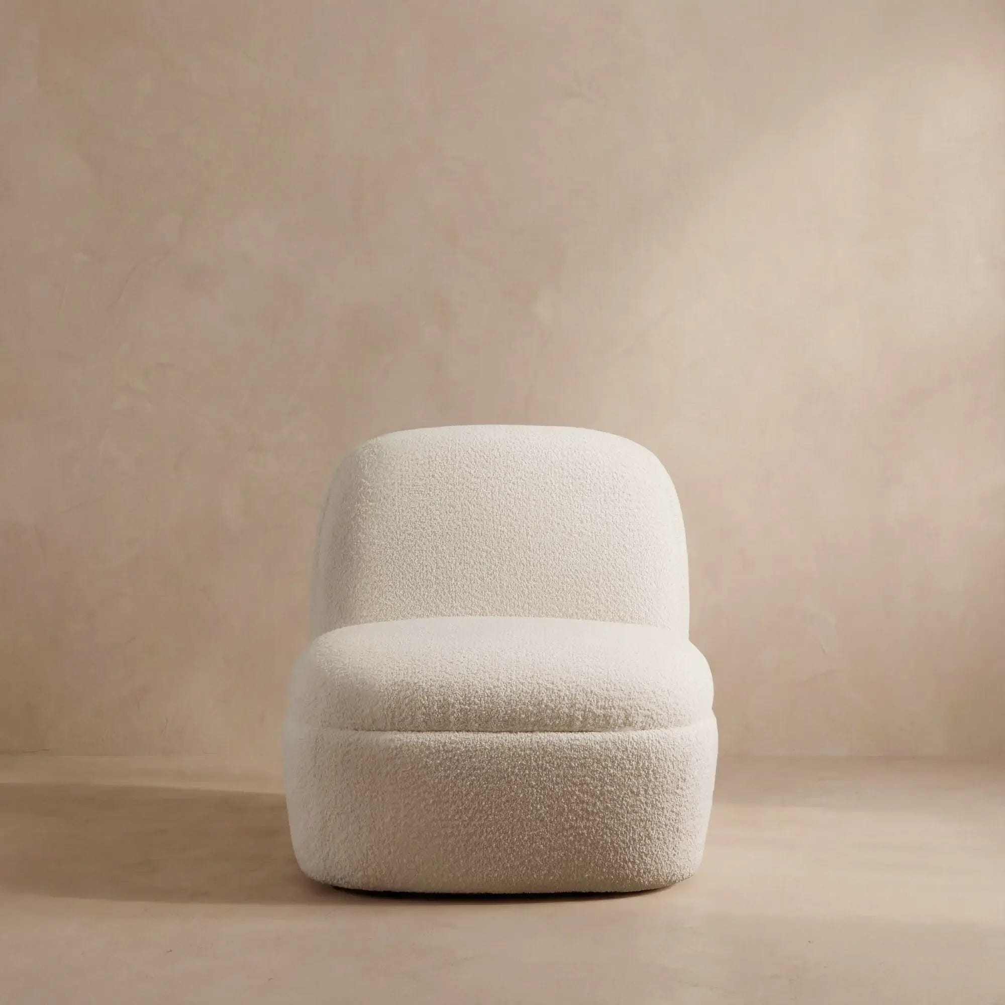 Niveous White Bouclé Swivel Chair