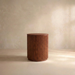 Esmond Fluted Round Side Table (16")